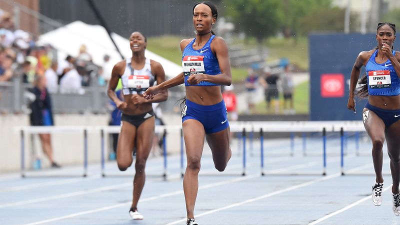 Dalilah Muhammad rompe el récord mundial de los 400 metros vallas femeninos