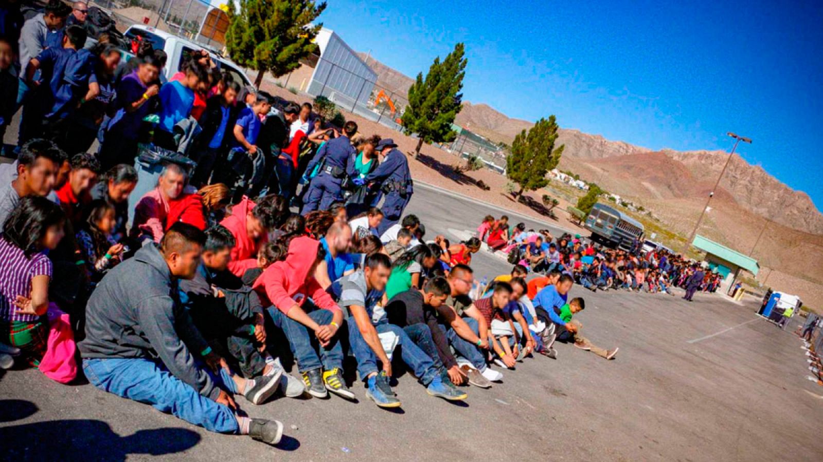 Familias mexicanas en la frontera de EE.UU