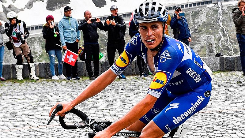 Enric Mas ficha por el Movistar Team