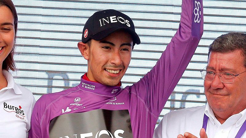 Sosa entra triunfal en las Lagunas de Neila y gana la Vuelta a Burgos