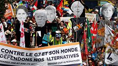 Una multitudinaria y pacífica marcha contra el G7 alerta de los "daños sociales y ecológicos" del capitalismo