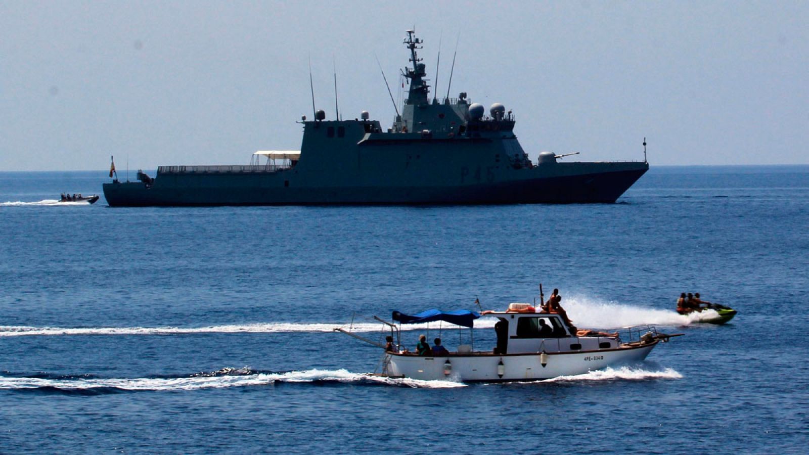 El Audaz parte hacia Sicilia para recoger a los 15 migrantes del Open Arms