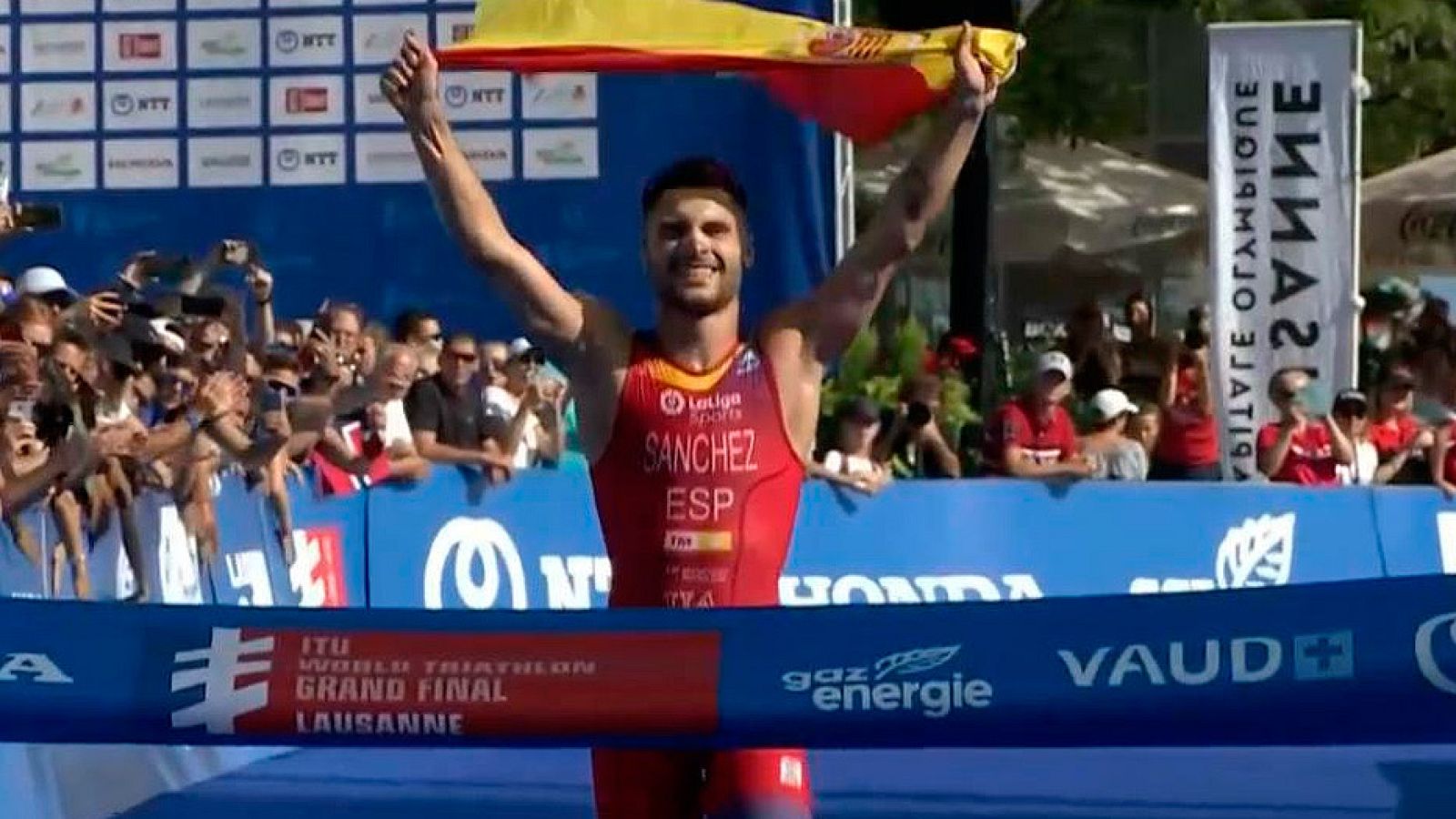 Roberto Sánchez, campeón del mundo Sub-23 de triatlón