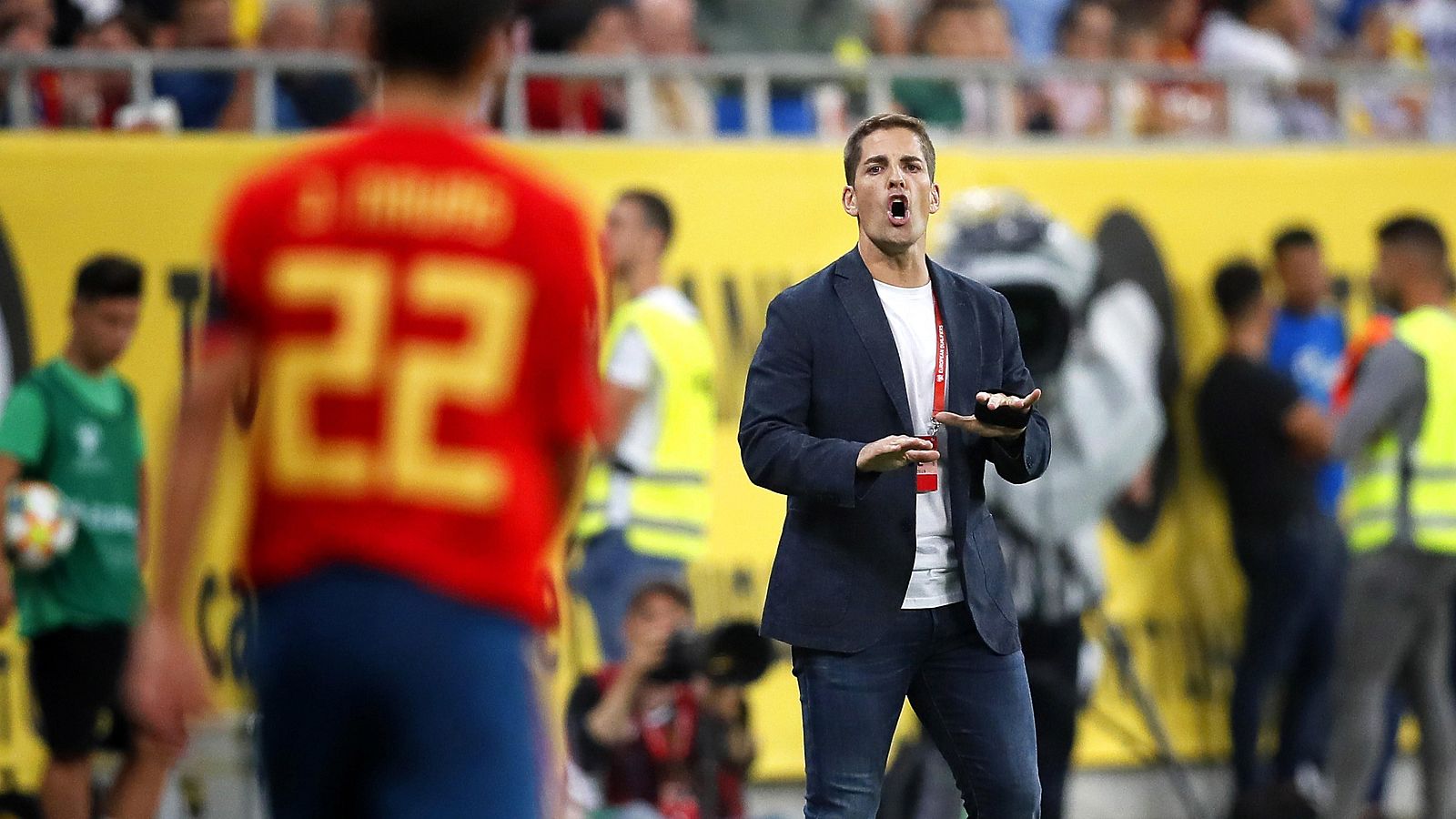 Robert Moreno empieza a perfilar su proyecto en Bucarest