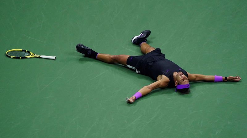Rafa Nadal logra su cuarto US Open al vencer a Medvedev en una batalla épica y se queda a un Grand Slam de Federer