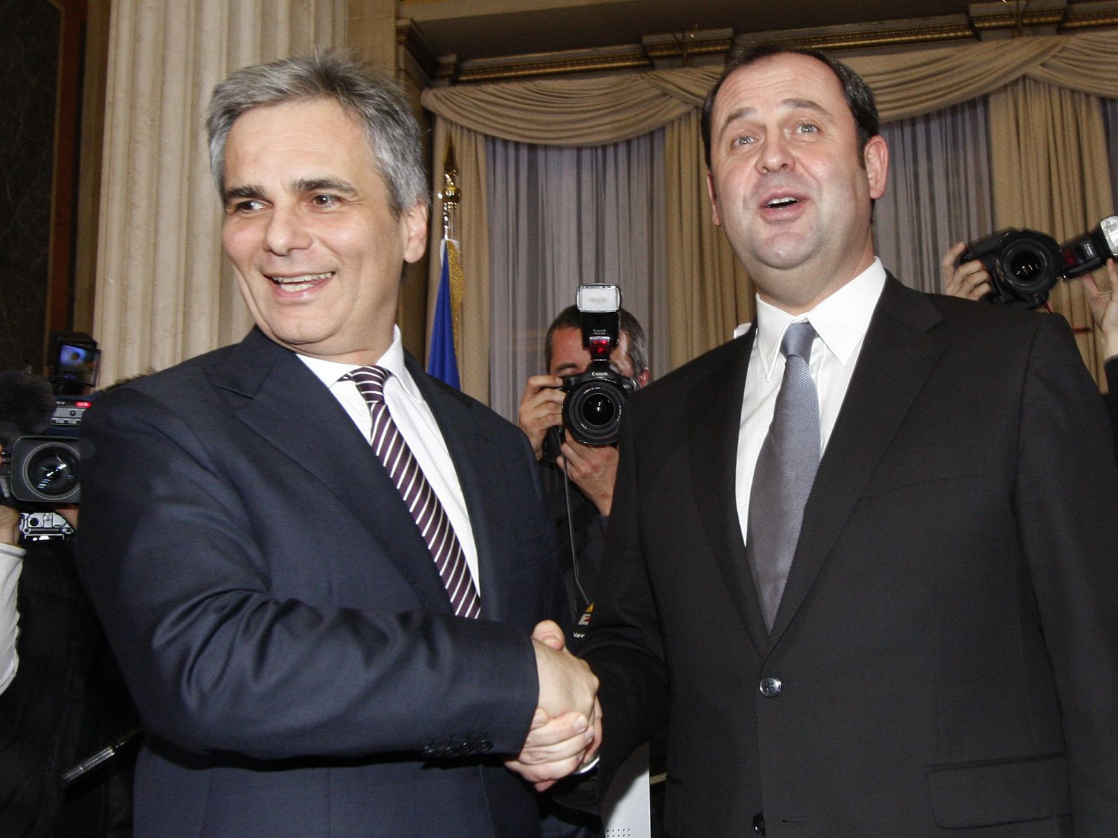 SPOe leader Faymann and OeVP leader Proell after a meeting in Vienna