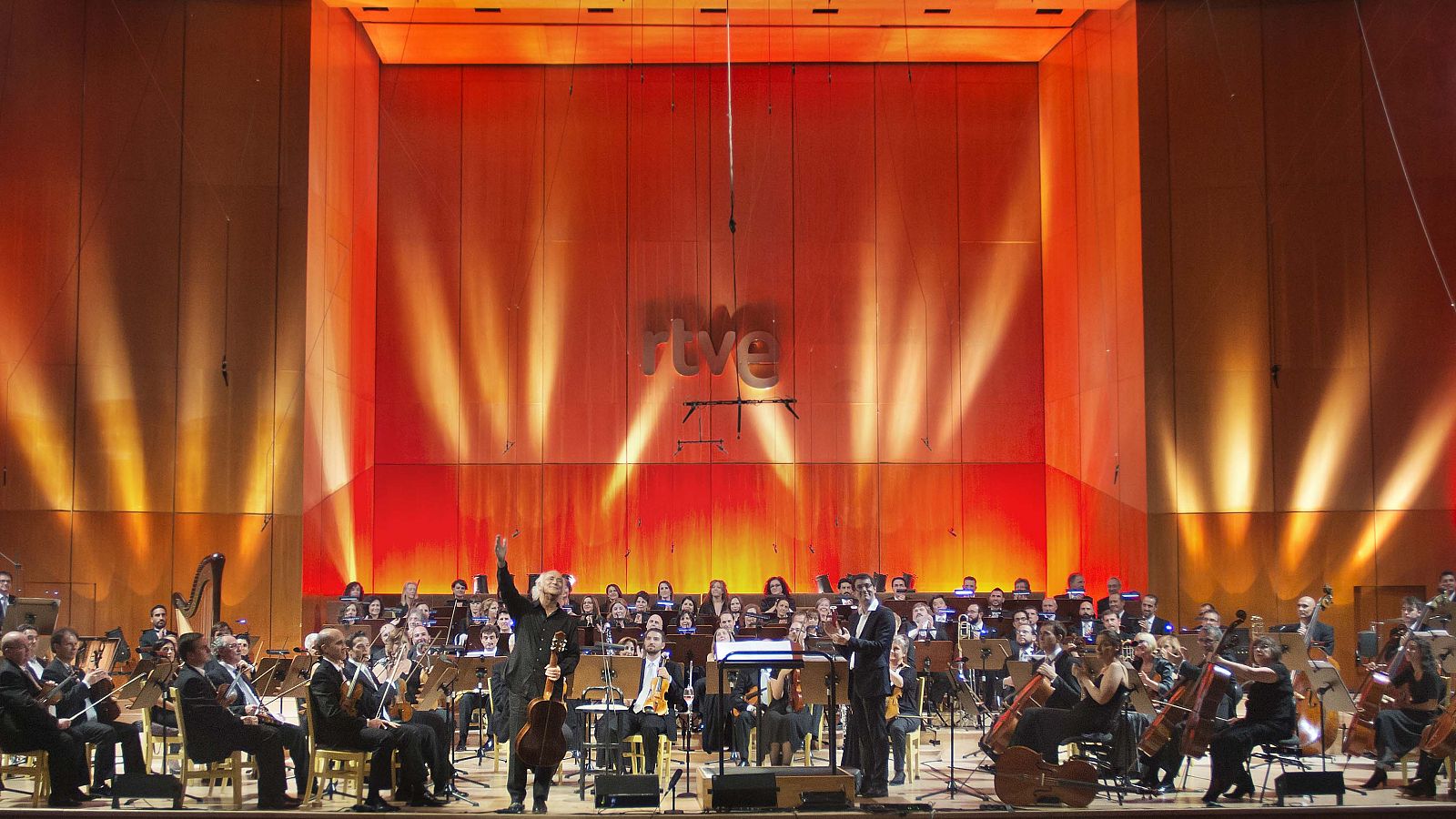 amancio-prada monumental