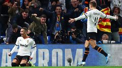 El Valencia se desquita con un valioso triunfo en su debut en la Champions en Stamford Bridge