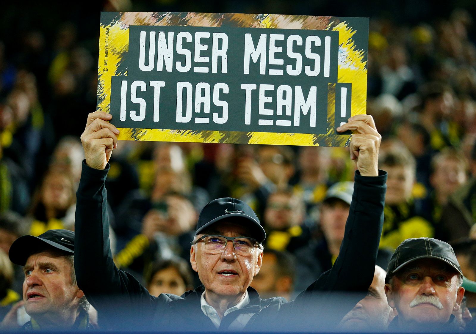 "Nuestro Messi es el equipo", el mensaje de un aficionado del Dortmund