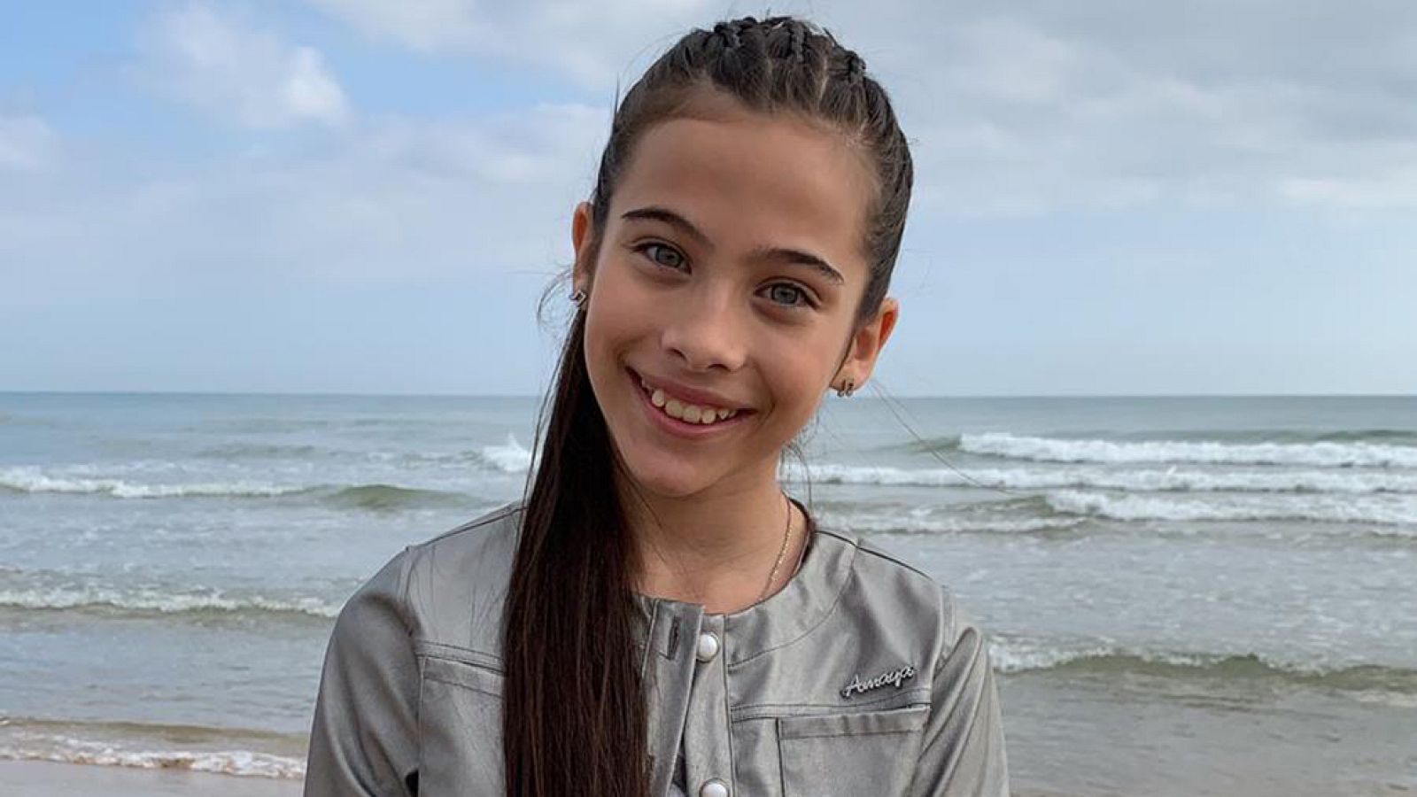 Melani graba en Valencia el videoclip de "Marte"