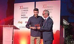 Javier Temprado Blanquer recoge el XI Premio de Poesía Joven de RNE y la Fundación Montemadrid