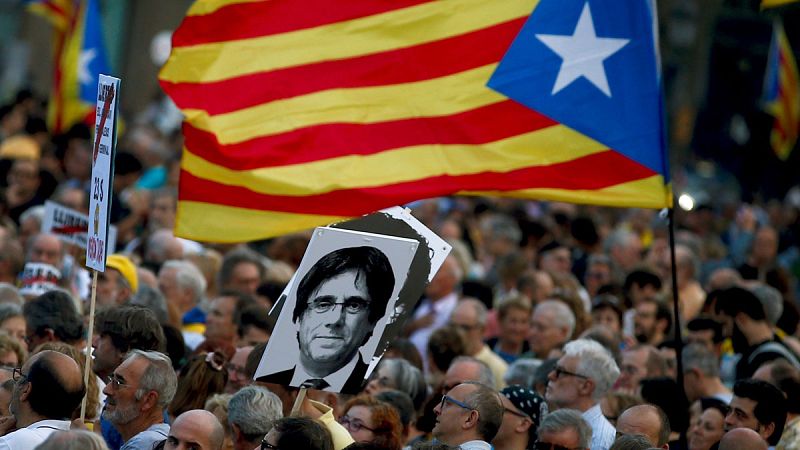 El secesionismo llama a la desobediencia ante la sentencia del 'procés' en un 1-O con menos afluencia