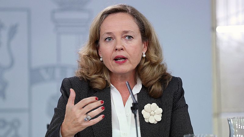 El Gobierno reconoce el enfriamiento de la economía, pero pide evitar el "catastrofismo económico" 