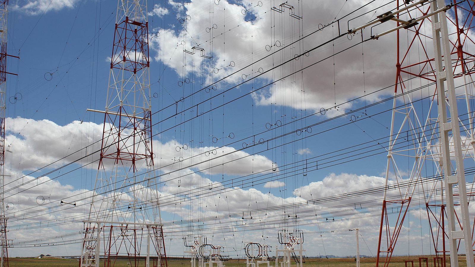 Campo antenas Radio Exterior de España
