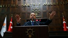 Erdogan responde a EE.UU. que no detendrá su ofensiva contra los kurdos en Siria