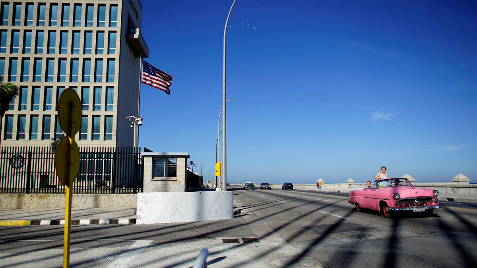 Estados Unidos endurecerá aún más el embargo comercial a Cuba por su apoyo a Maduro