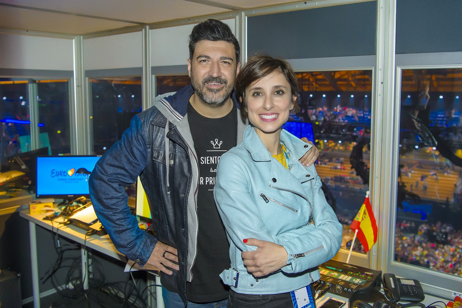 Tony Aguilar y Julia Varela