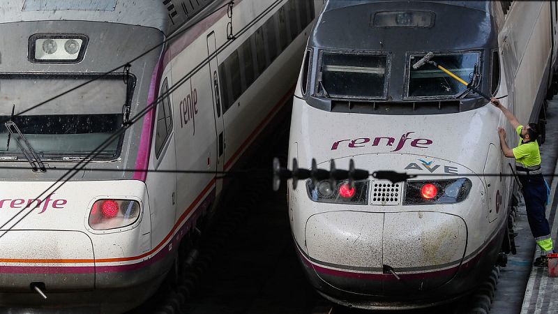 Renfe empezará a vender en enero billetes de bajo coste para el AVE Madrid-Barcelona