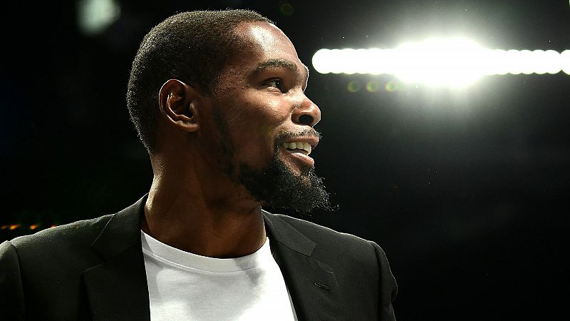 Kevin Durant: "Me gustaría jugar mi último año en el Barcelona"