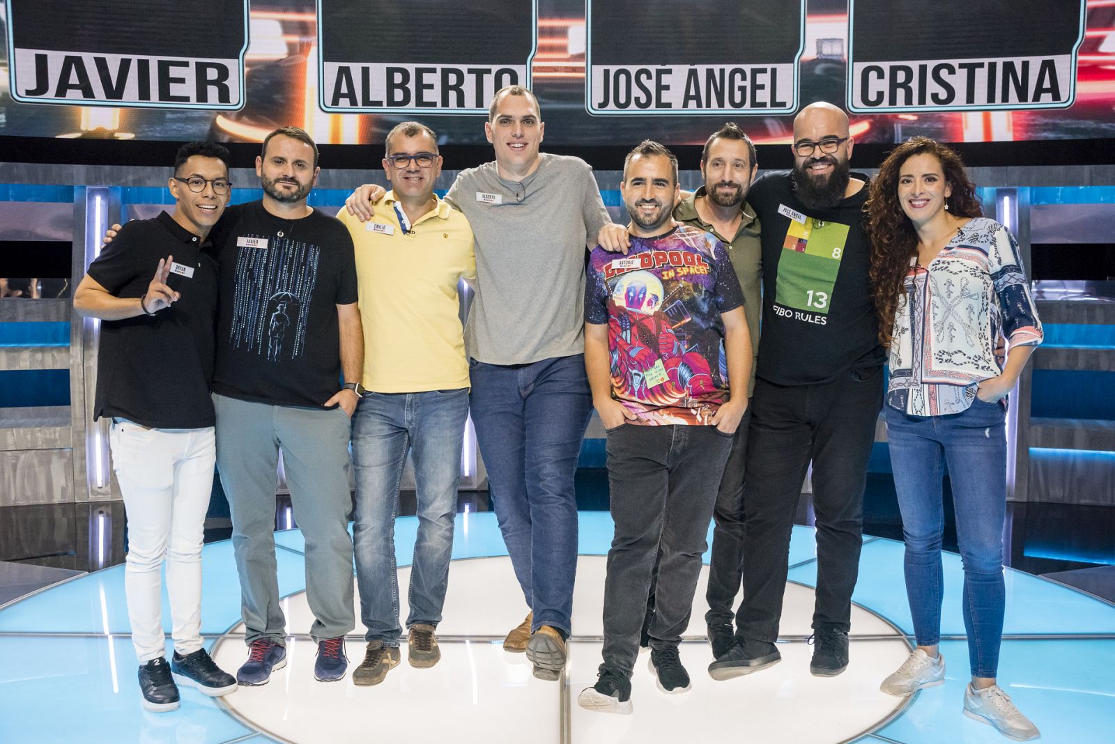 Los ocho semifinalistas de Vaya Crack pelean por un puesto en la Gran Final.