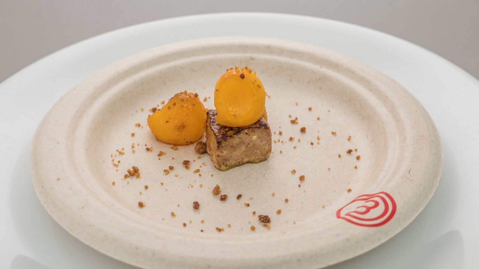 Receta de foie a la plancha con melocotones