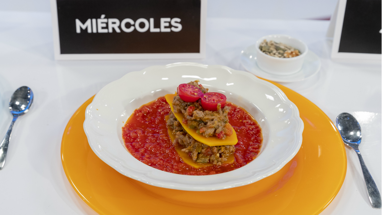 Lasaña de calabaza con verduras y carne picada