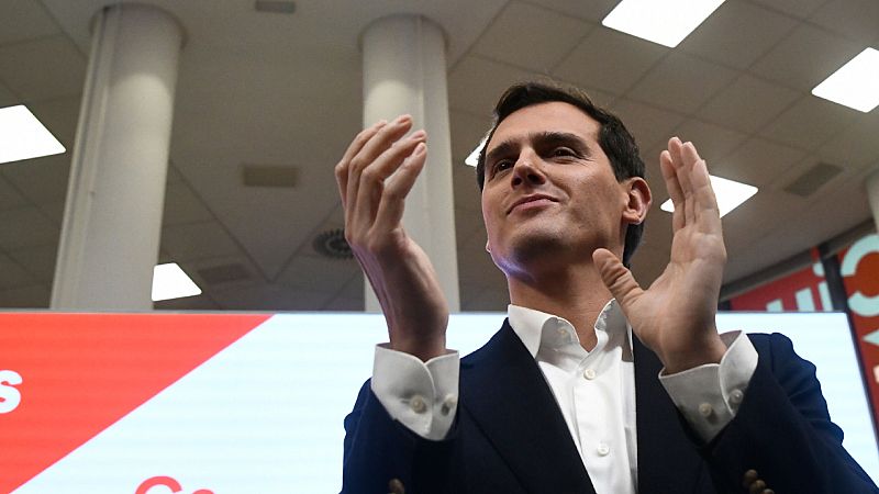 Albert Rivera: ''Creo que ha llegado el momento de servir a mi hija y a mi pareja, que ha estado siempre a mi lado''