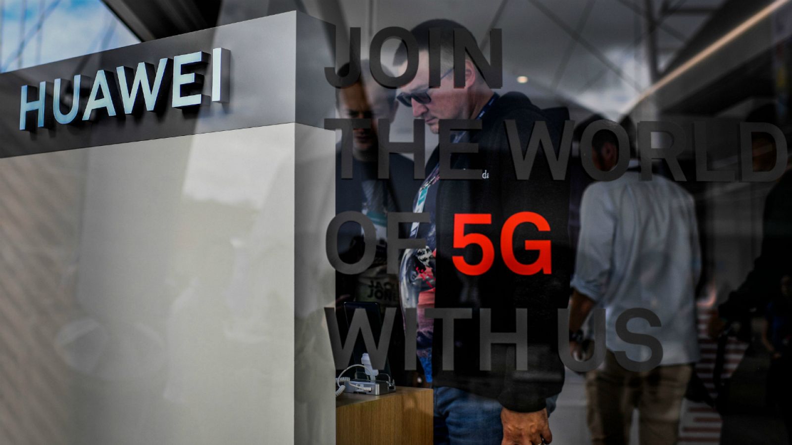 Stand de Huawei en la Cumbre de la Red en Lisboa