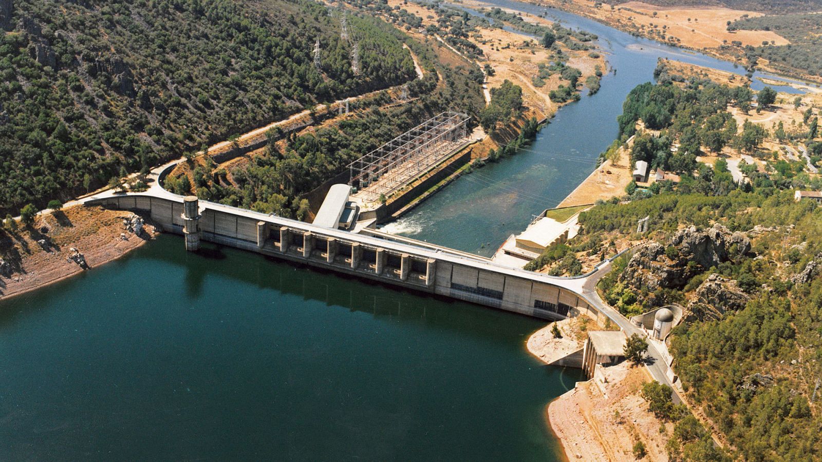 Presa y central eléctrica de Cíjara, en Badajoz en una imagen de archivo