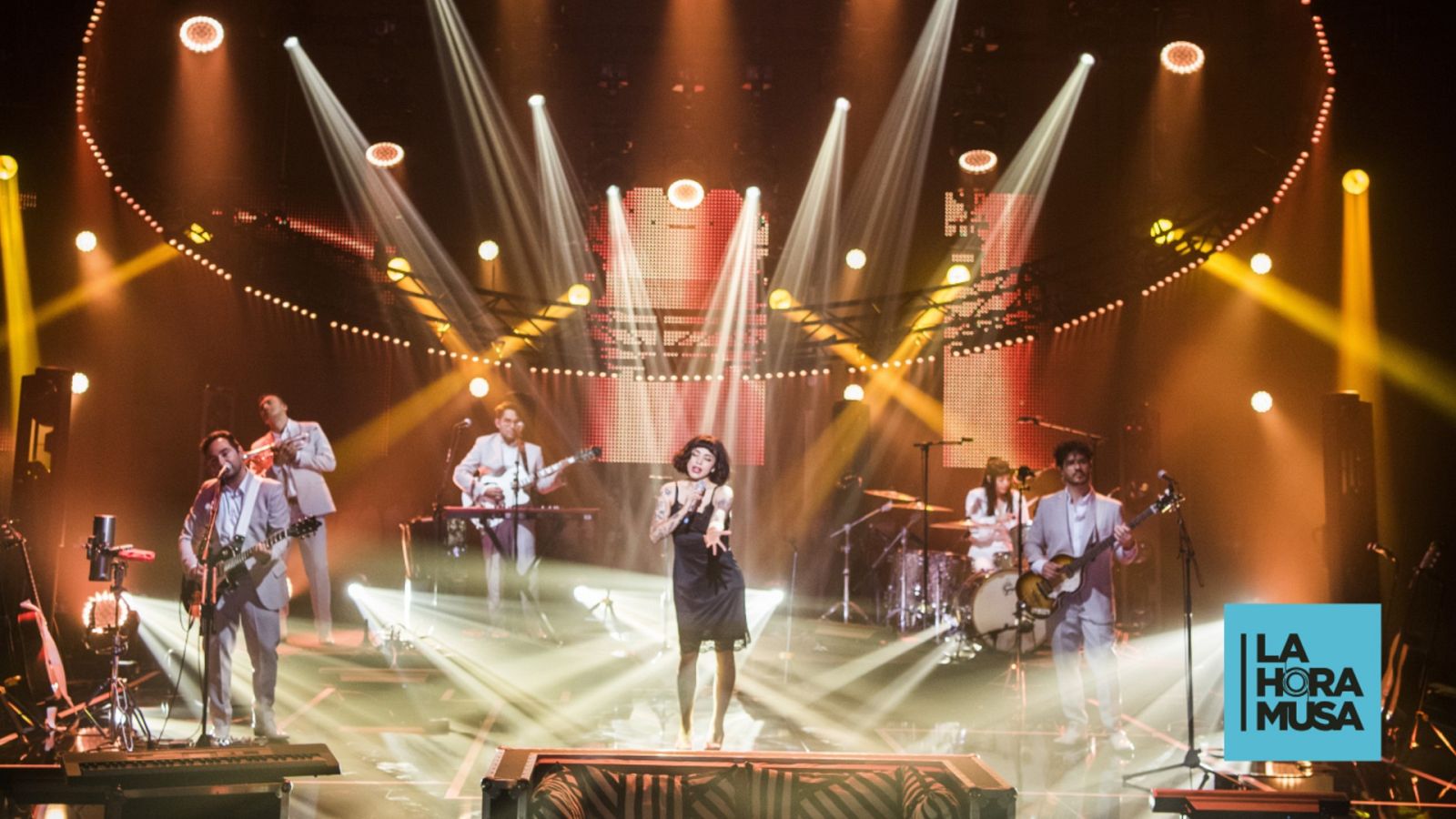 La activista y estrella internacional chilena Mon Laferte, esta semana en 'La Hora Musa'