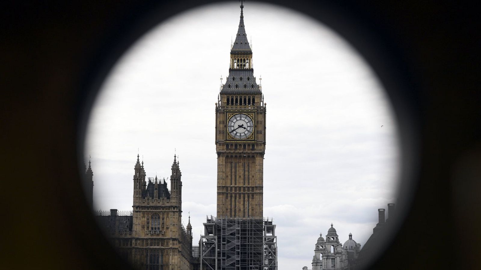 Fotografía de archivo del Big Ben y el Parlamento británico