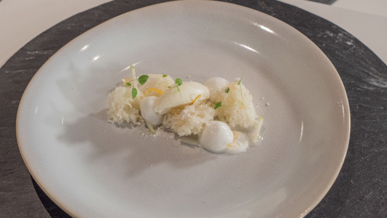 Nitro con limón, yogurt y manzana ácida