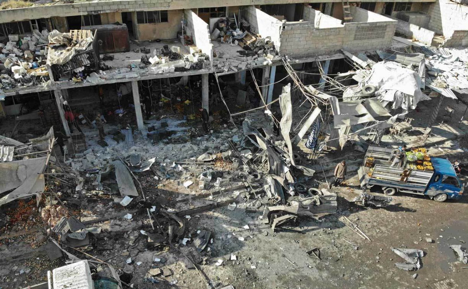 Mueren diez civiles tras otro ataque en Maarat al Nauman 