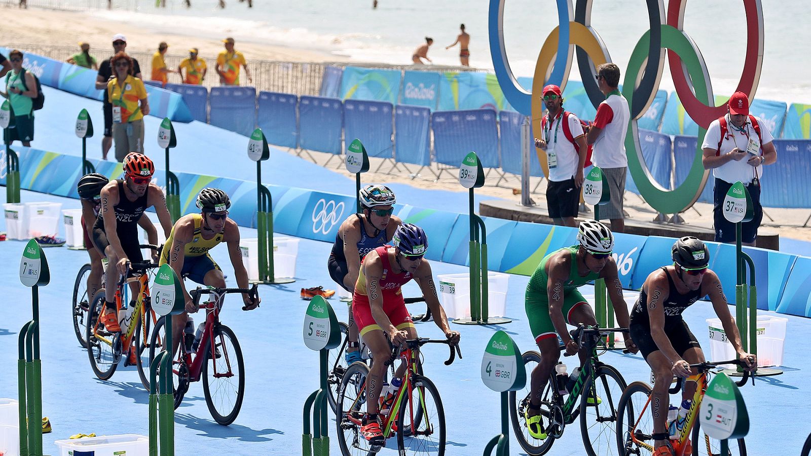 COMPETENCIA DE TRIATLÓN