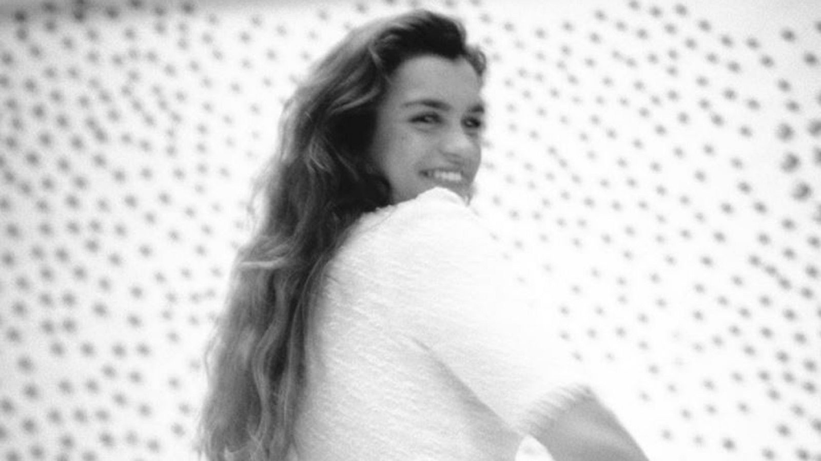 Amaia sorprende a sus seguidores durante el preestreno de 'Legado en los huesos'