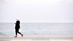 Las lluvias remiten en el Puente de la Constitución