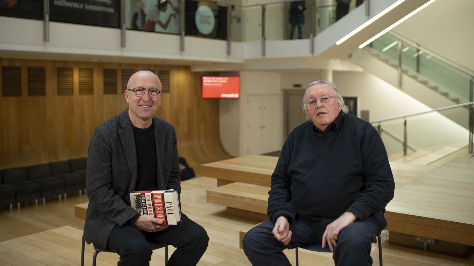 Óscar López y Paul Preston