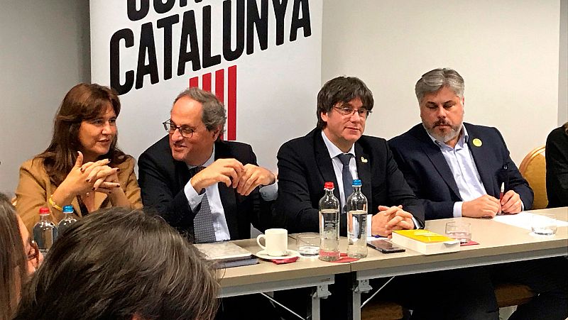 La dirección del PDeCAT acuerda "transitar" bajo la marca JxCat pero se mantiene como partido