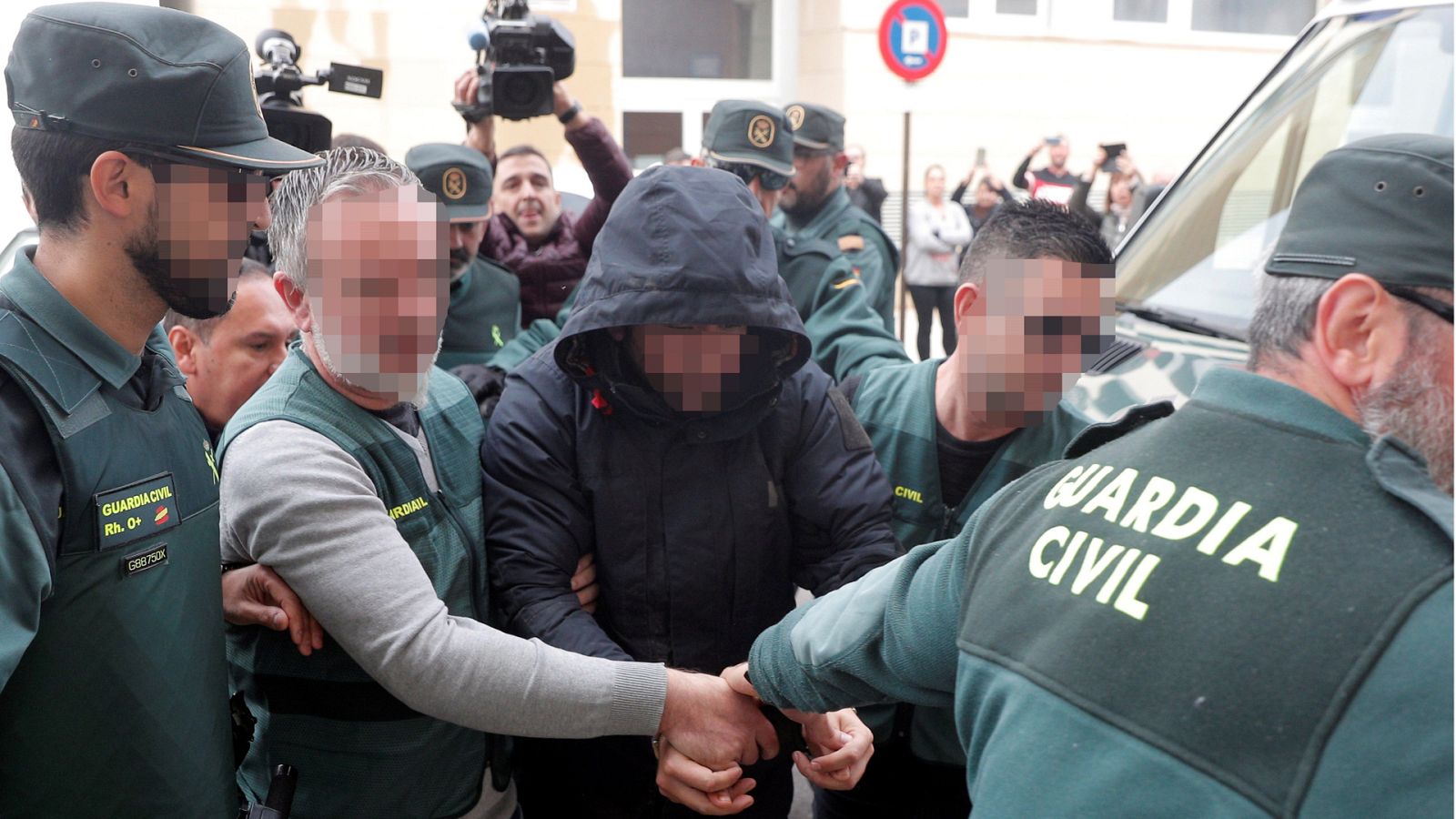 El sospechoso de la muerte de Marta Calvo a su llegada al Juzgado 6 de Alzira (Valencia)