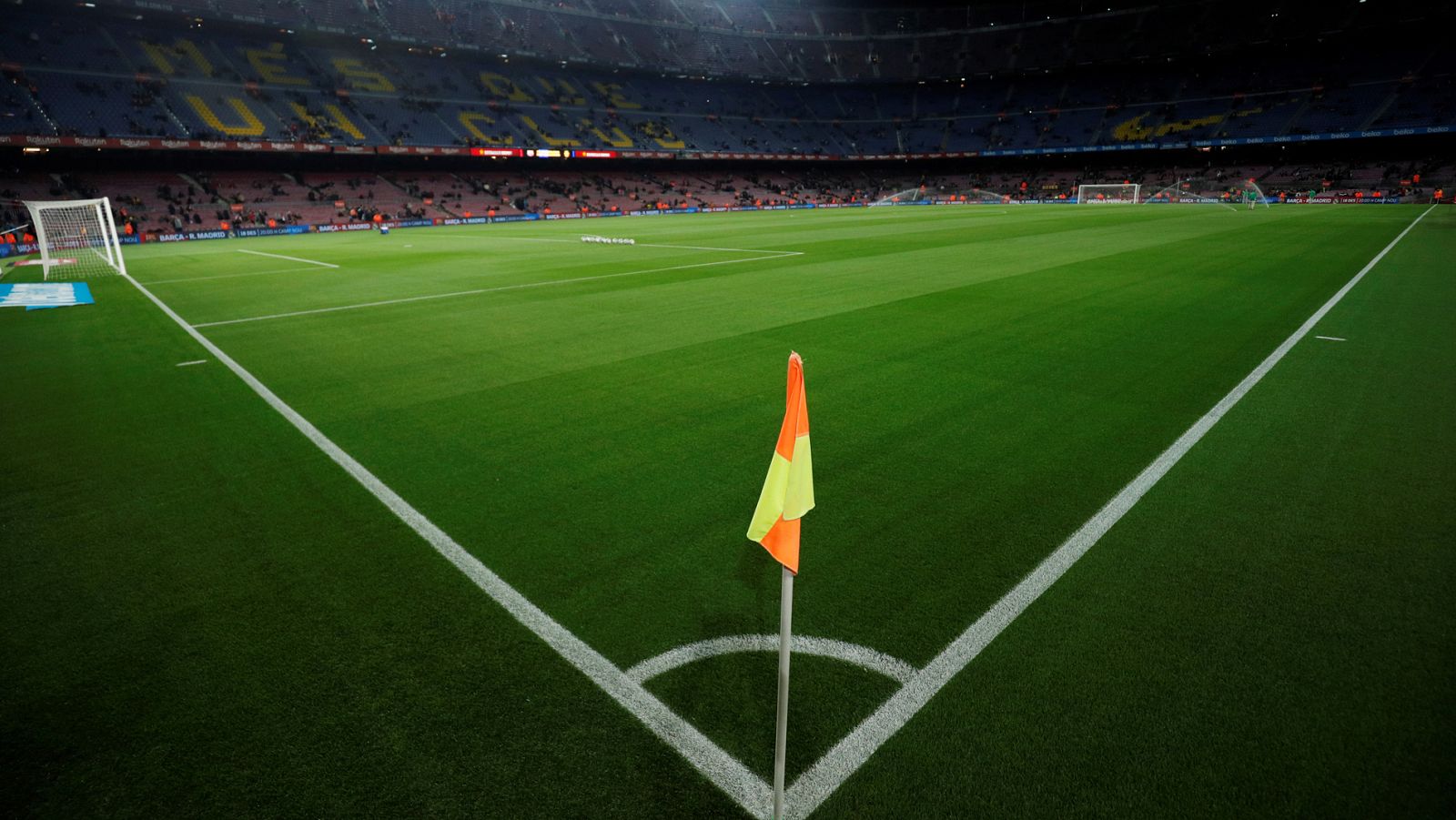 La Liga Santander - FC Barcelona v RCD Mallorca