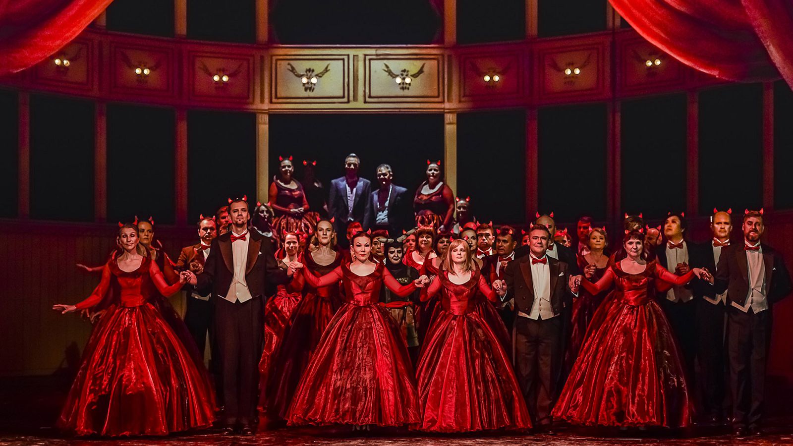 'El Diablo en la Tierra' de Franz von Suppé en el Teatro Nacional de Chemnitz