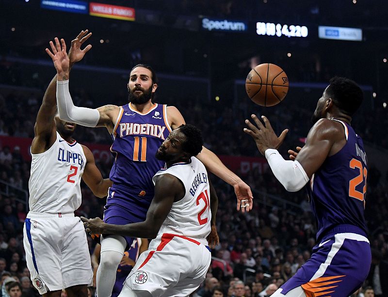 Los Angeles Clippers prolongan la caída de los Suns de Rubio