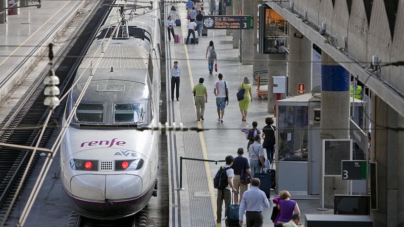 Renfe suspende 271 trenes el próximo viernes por una nueva convocatoria de huelga
