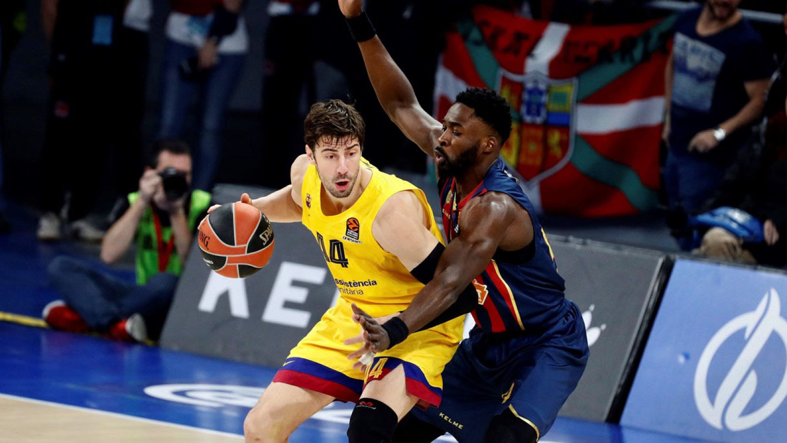 Kirolbet Baskonia - FC Barcelona Lassa