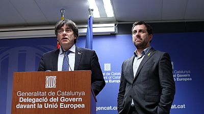Puigdemont y Com�n piden al Constitucional el levantamiento de sus �rdenes de detenci�n