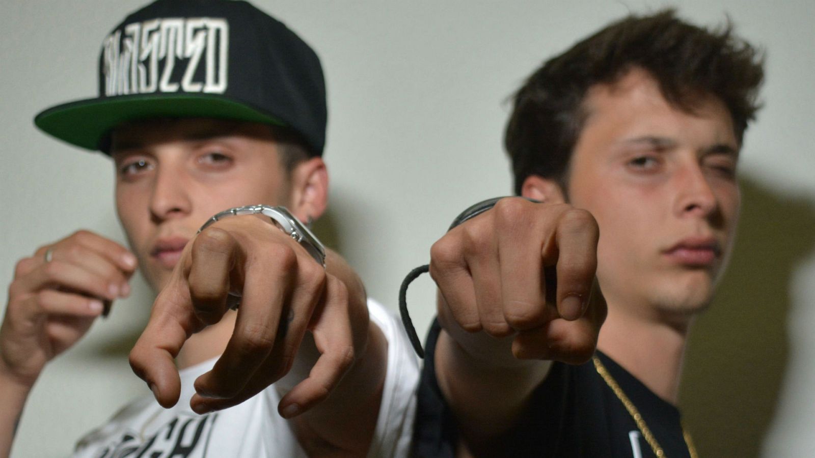 Ayax y Prok marcan una década en el rap