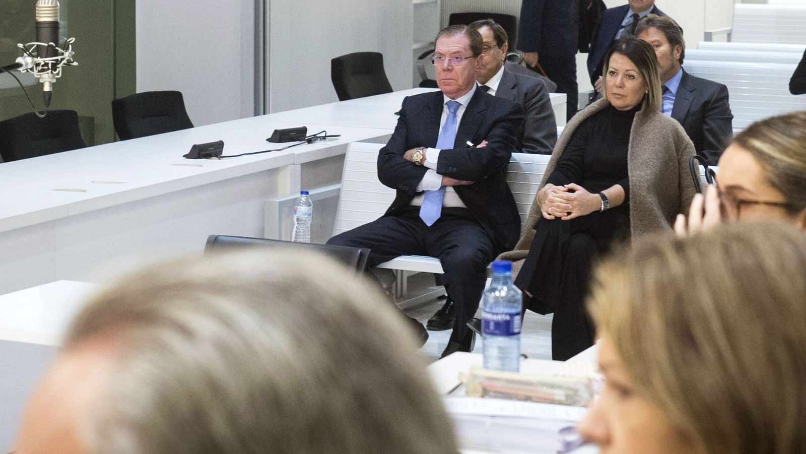 Anticorrupción pide 4 años y medio para el expresidente y el exconsejero delegado de Banco de Valencia