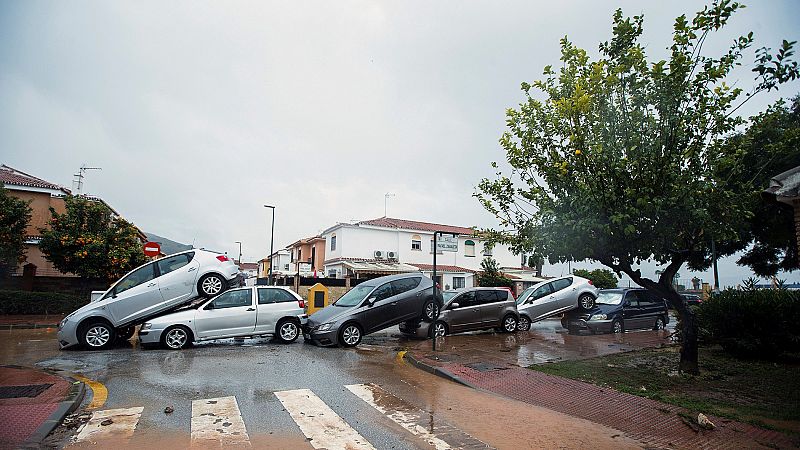 Los últimos coletazos de la borrasca Gloria dejan destrozos e inundaciones en Málaga