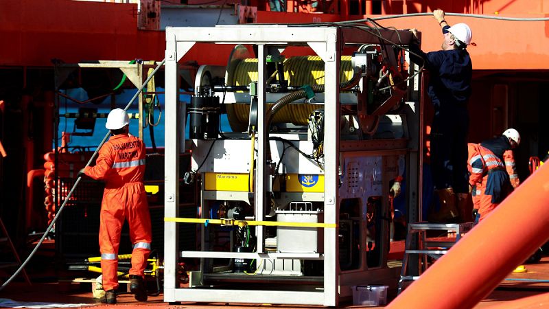 Hallan cerca de Barbate dos balsas del Rua Mar, lo que confirmaría el naufragio del pesquero