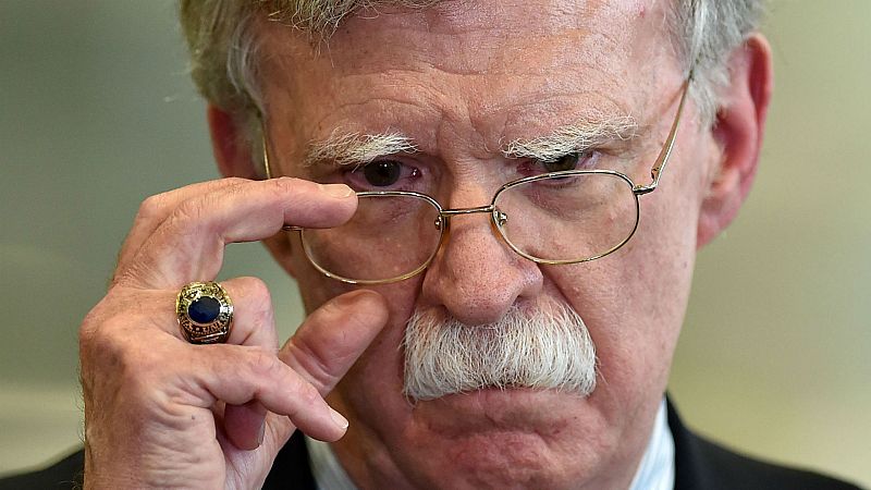 Trump condicion� la ayuda a Ucrania a la investigaci�n contra los dem�cratas, seg�n su exasesor John Bolton